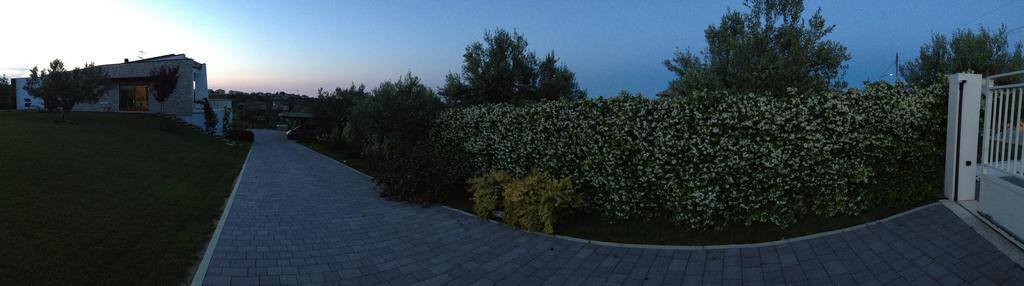 Gioia In Collina Bed & Breakfast Torrevecchia Teatina Exterior photo